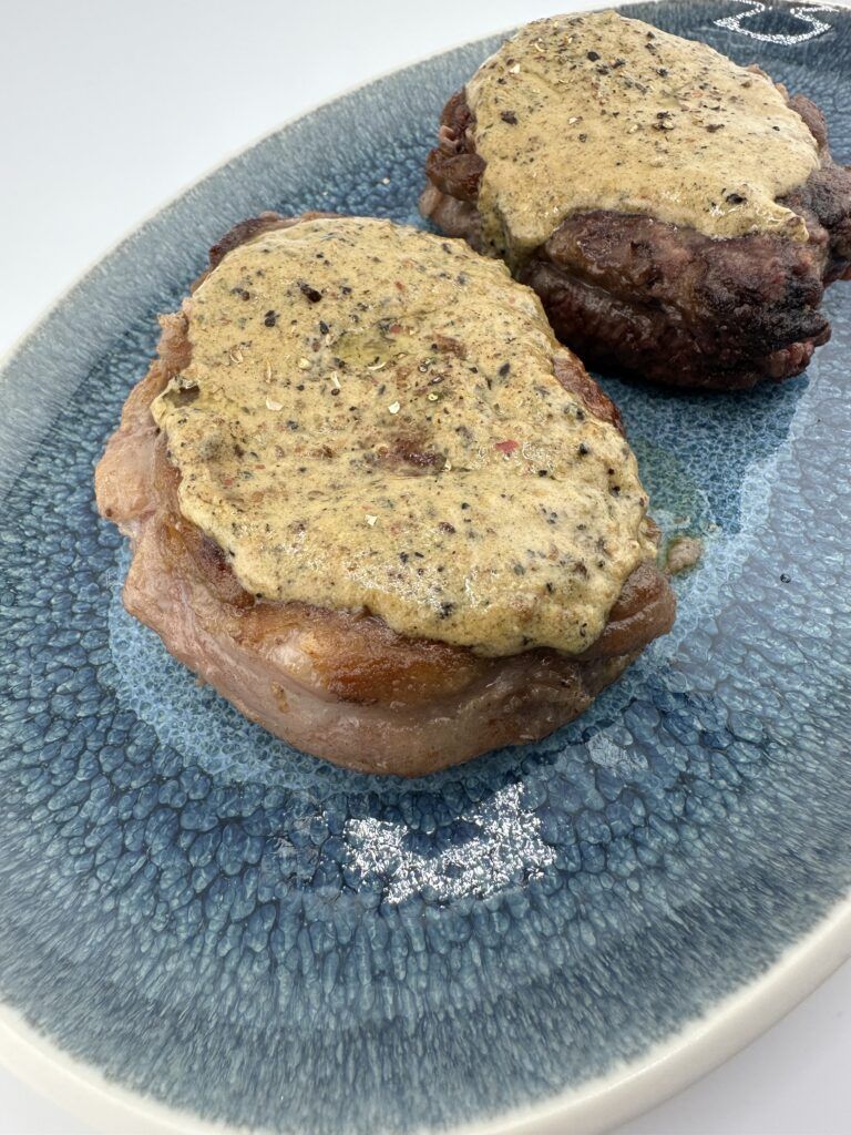 Filet Mignon with Peppercorn Cream