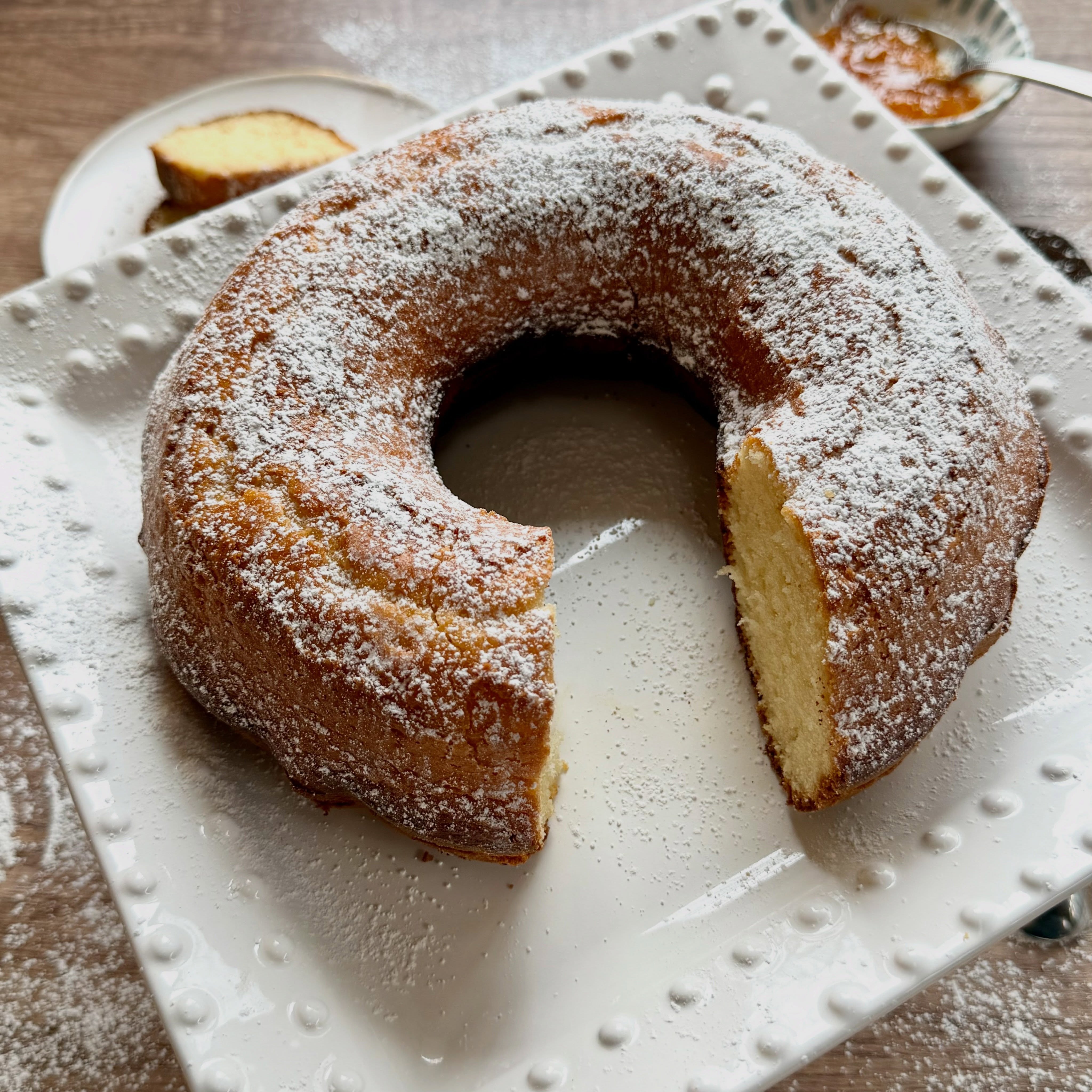 Kefir Pound Cake! Super easy and perfect for breakfast and tea time! 👉Ingridients:  3⁄4 cup Kefir plain or any flavor
2 Large Eggs
3⁄4 cup Granulated Sugar
1 1⁄2 cup All Purpose Flour
1⁄2 Cup Vegetable Oil
1 tbsp Vanilla or Almond Extract
1 tsp Baking Soda
1 tsp Baking Powder
Powdered Sugar (for Serving)
1 tbsp Unsalted Butter. 👉Directions:
Preheat your oven to 350°F (175°C). Grease and dust a 9-in tube pan with butter and flour. In a large bowl, whisk together the Kefir and sugar until smooth. 
Add the eggs, vegetable oil, and vanilla (or almond extract). Mix until well combined.
In a separate bowl, whisk together the flour, baking powder, and baking soda. Gradually add the dry ingredients into the wet mixture, mixing gently until just combined. Do not overmix. 
Mix until well combined. Pour the batter into the prepared loaf pan and smooth the top. Bake for 30-35 minutes, or until a toothpick inserted in the center comes out clean. 🔗 https://rossieats.com/kefir-pound-cake-super-moist-and-easy-recipe/