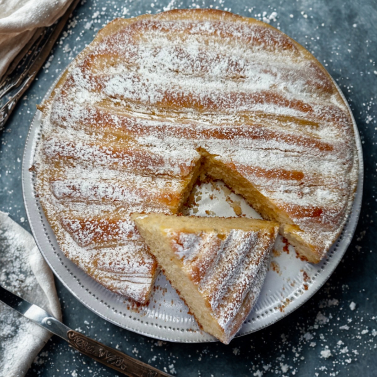 Nua Cake with Lemon Custard! A classic Italian cake known for its soft, fluffy texture and creamy custard filling. Full recipe in comment! #dessert #italianfood #recipelovers #cake #foodexplorertribe