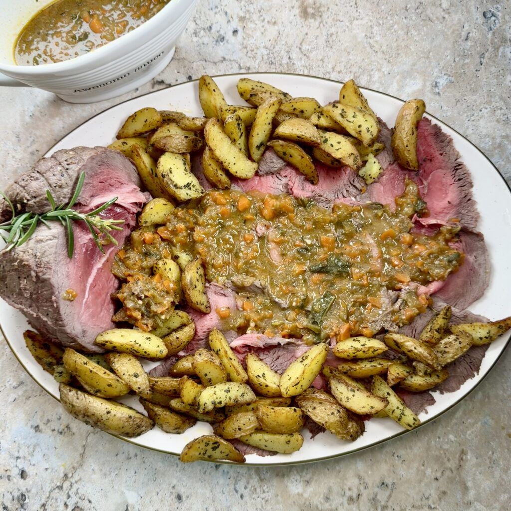 Roast Beef With Vegetables Sauce